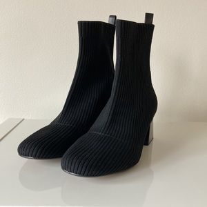 Saks Fifth Avenue Sock Boots in Black size 7.5